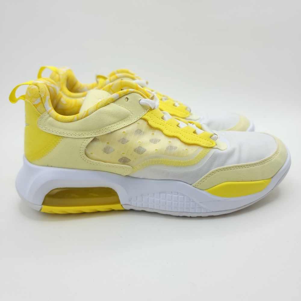 Jordan Max 200 Shoes Womens Sz 6.5y White Yellow Athletic Sneakers